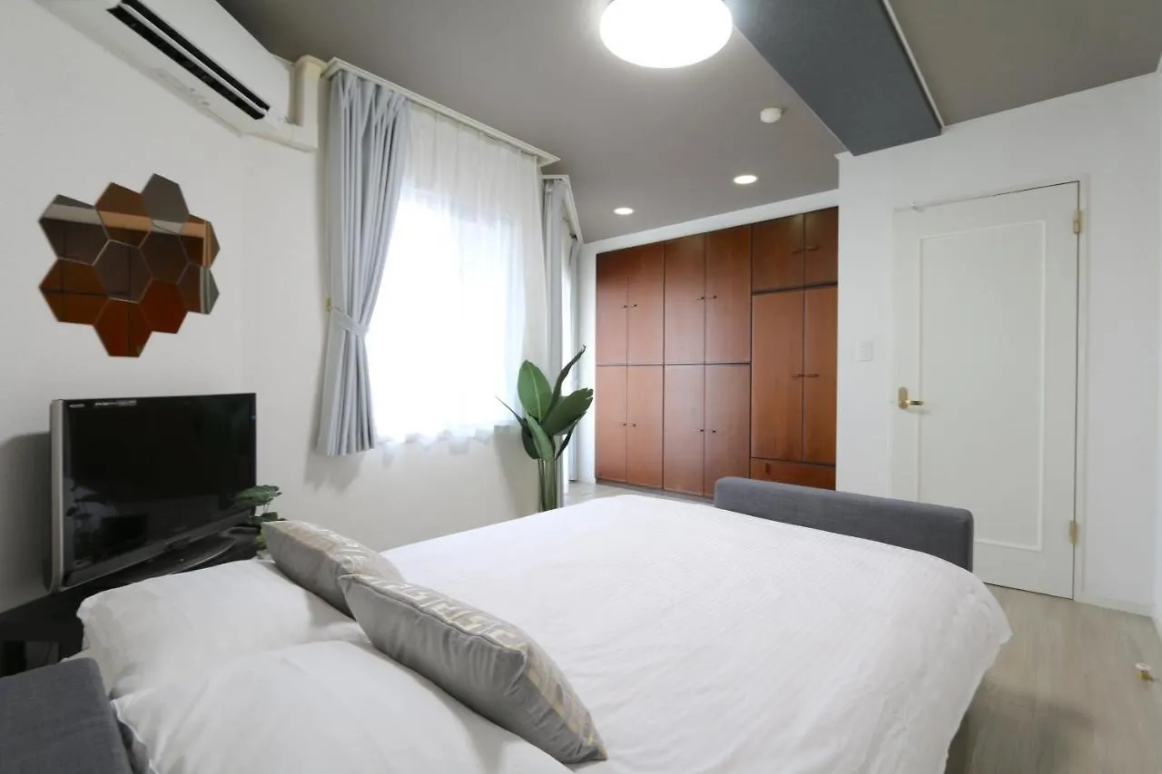 Elle Namba Villa Osaka 0*,  Japan