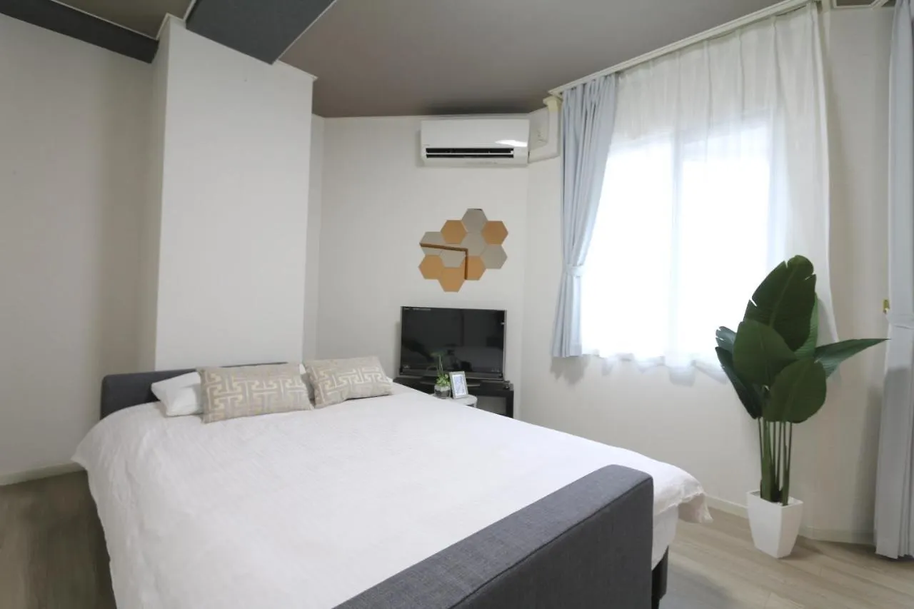 Apartment Elle Namba Villa Osaka Japan