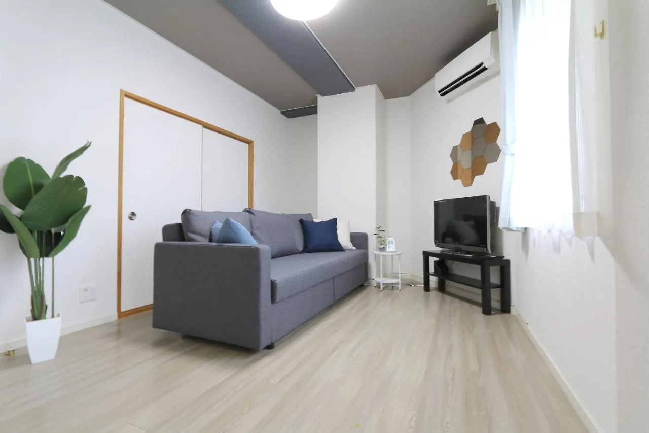 Elle Namba Villa Osaka 0*,