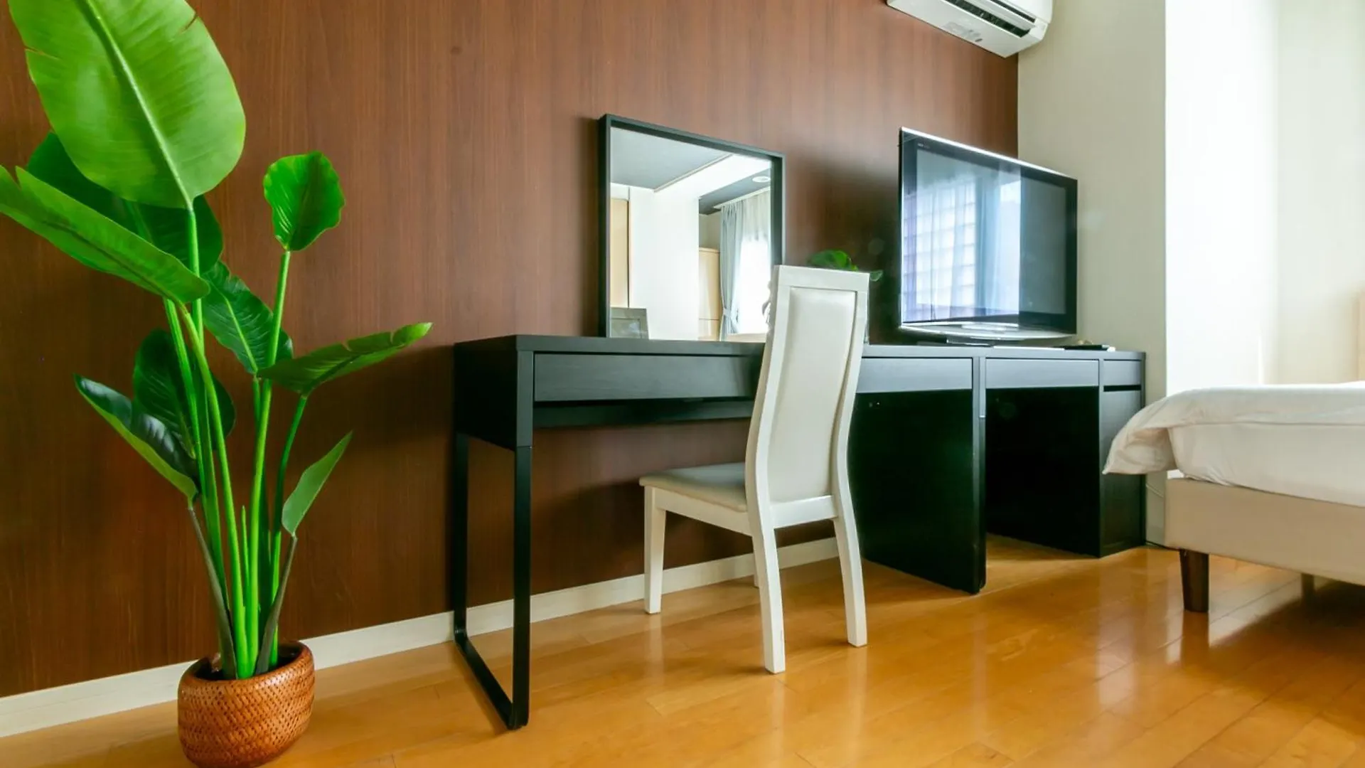 Elle Namba Villa Osaka Japan