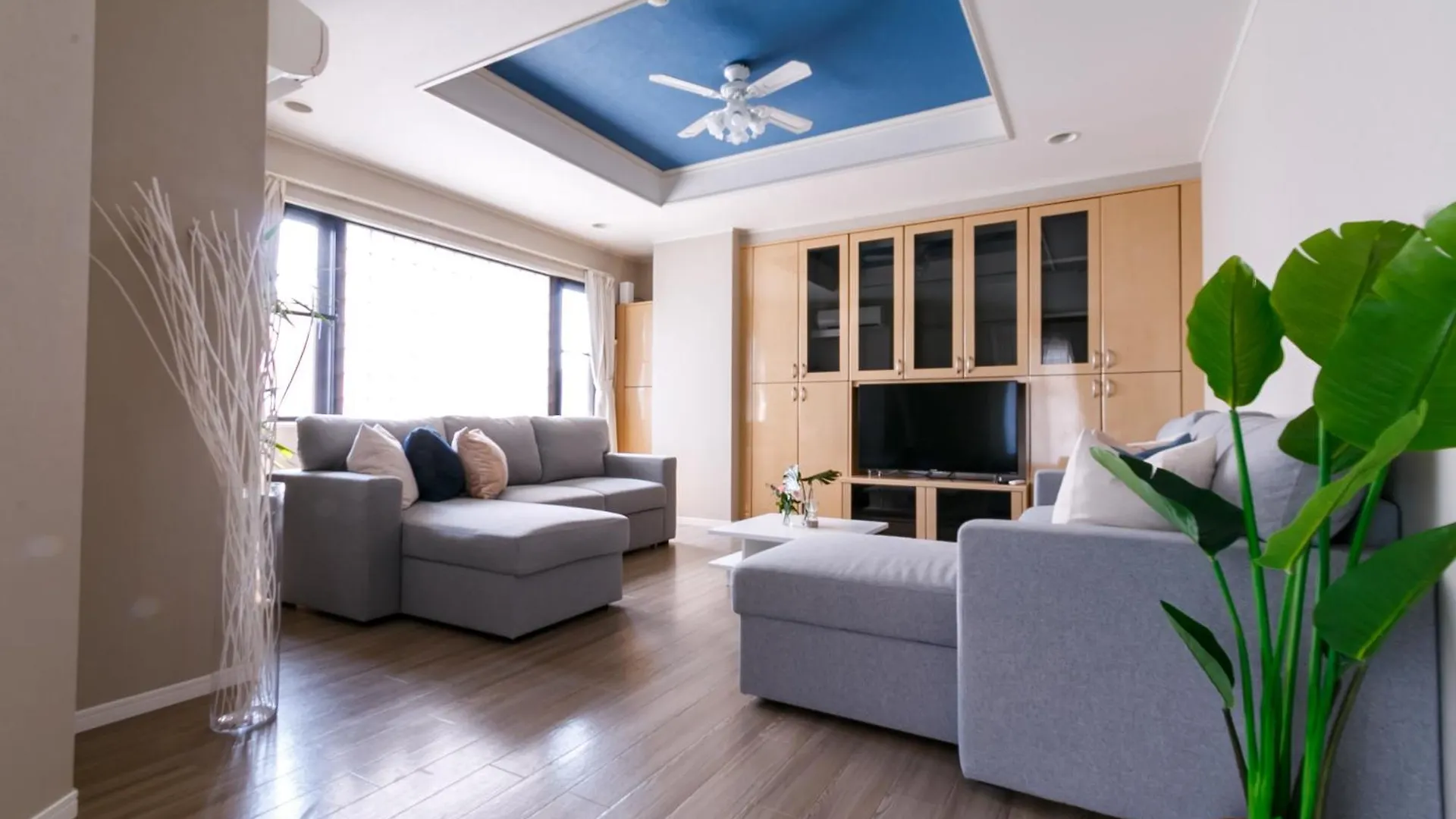 Elle Namba Villa Osaka 0*,  Japan