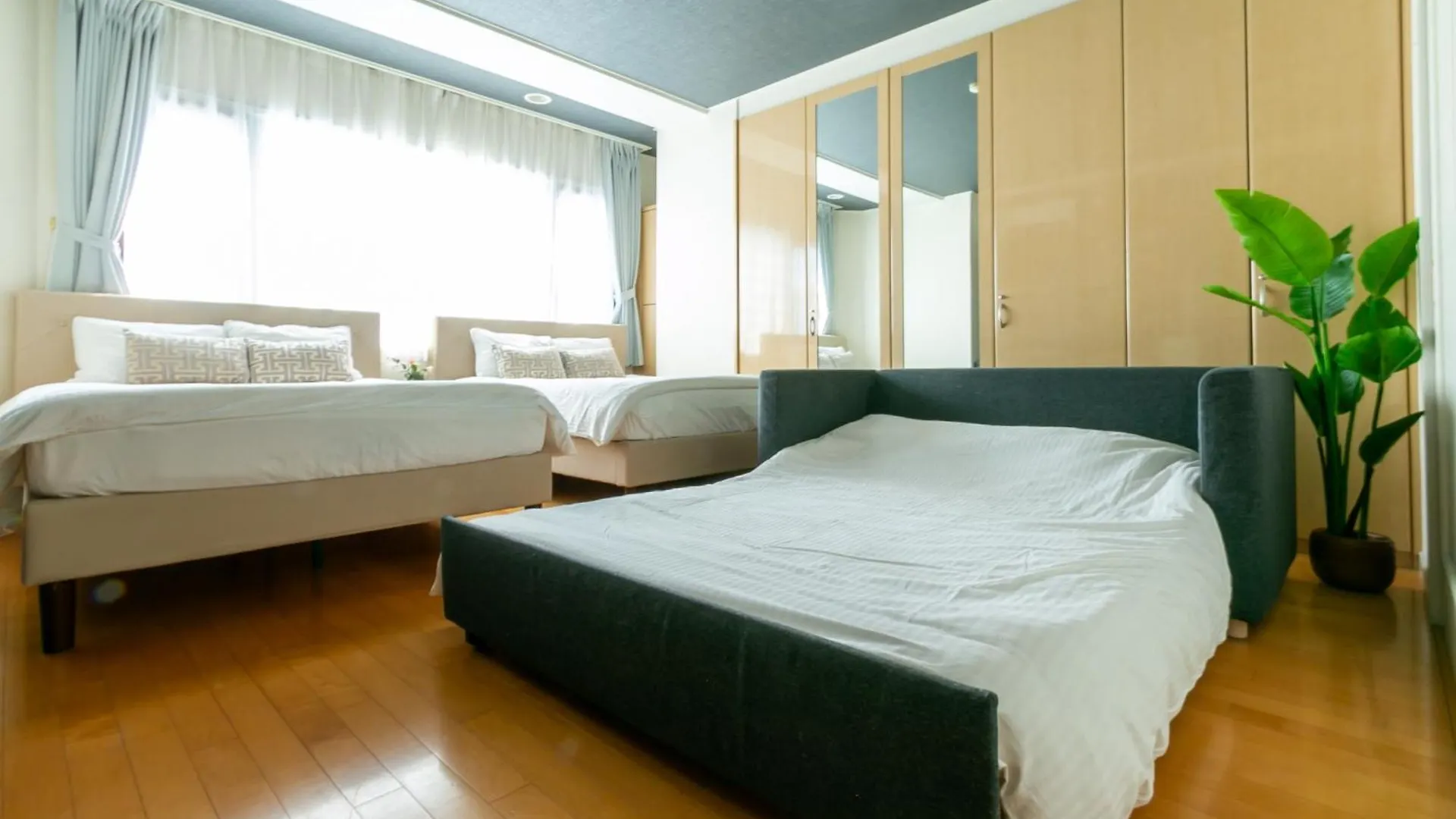 Elle Namba Villa Osaka 0*,