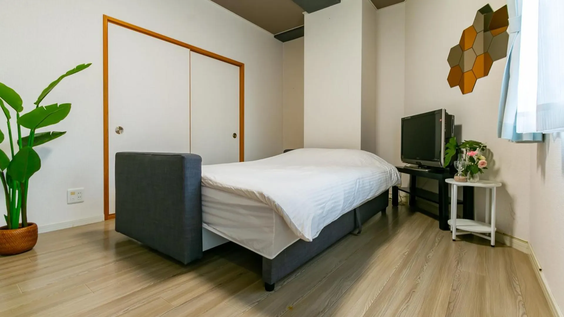 Elle Namba Villa Osaka 0*,