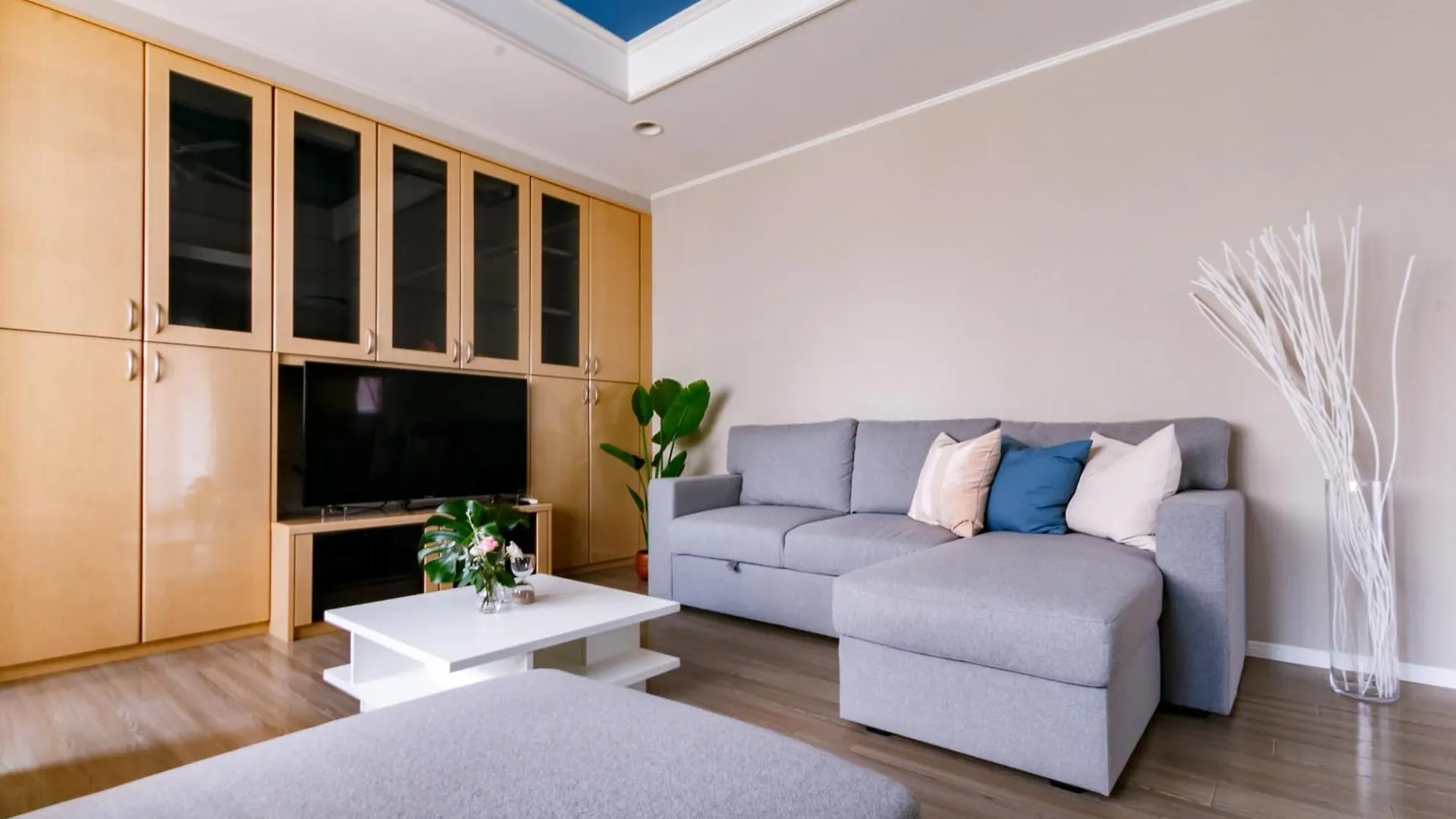 Elle Namba Villa Osaka Apartment